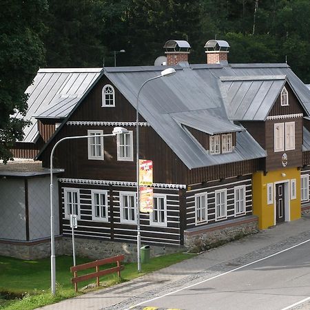 Pecka Penzion Pec pod Sněžkou Zewnętrze zdjęcie